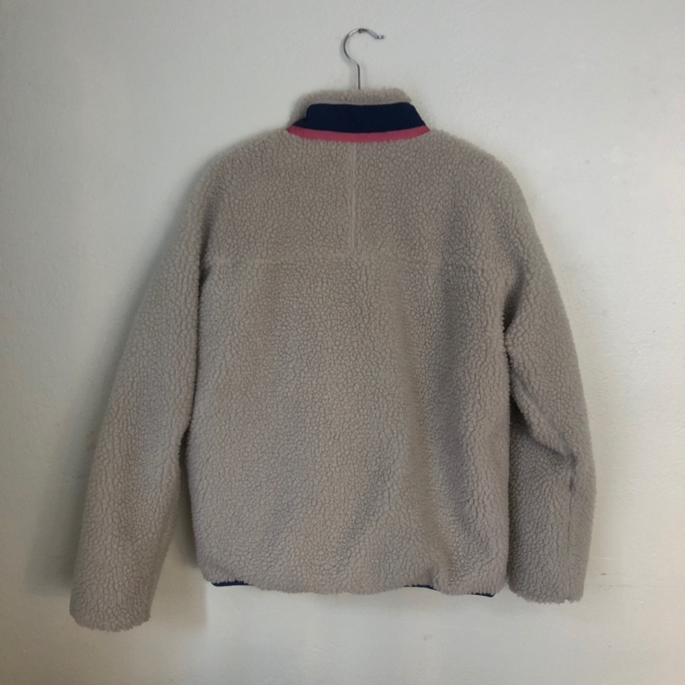 Patagonia Beige Sherpa Fleece Jacket with Navy & Pink Accents - Picture 4 of 9